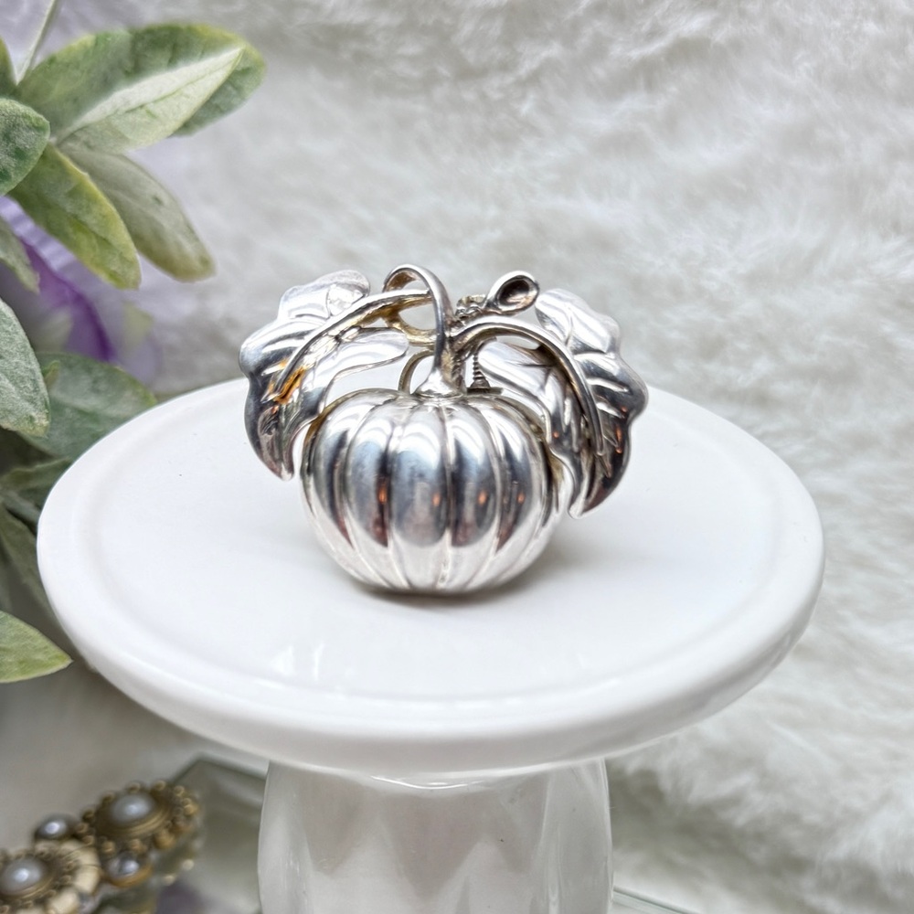 Best Brand Old Vintage Chunky Pumpkin Brooch and pendant with Chain